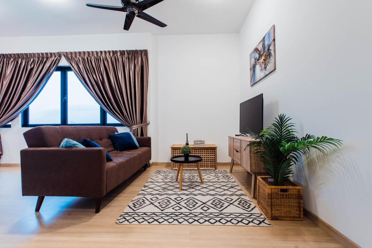 Cozy Homestay With Wifi @Encorp Strand Mall @Alpha Ivf Petaling Jaya Exterior photo